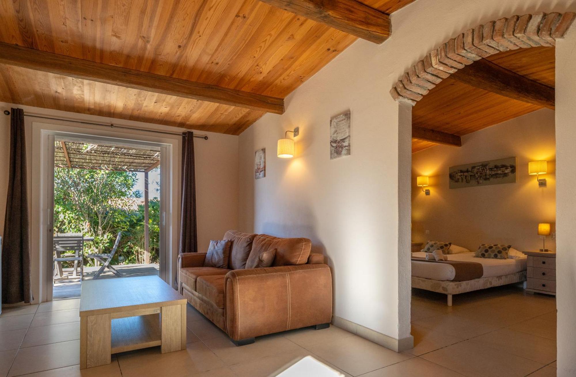 Residence Santa Giulia Park Порто-Векио Екстериор снимка