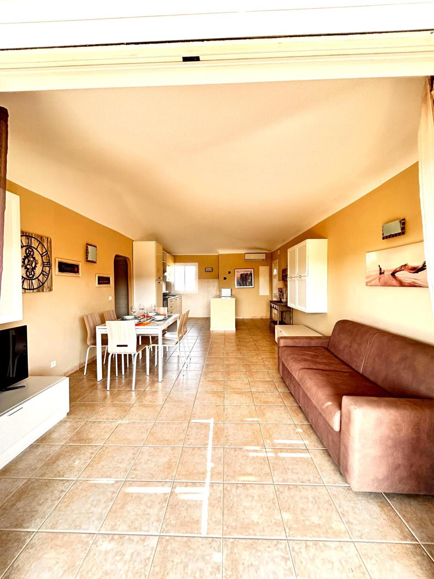Residence Santa Giulia Park Порто-Векио Стая снимка