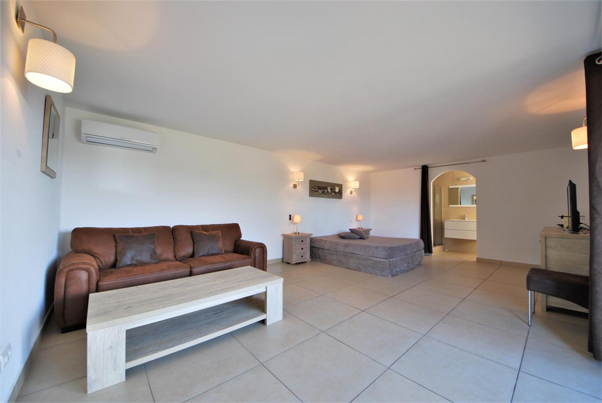 Residence Santa Giulia Park Порто-Векио Стая снимка