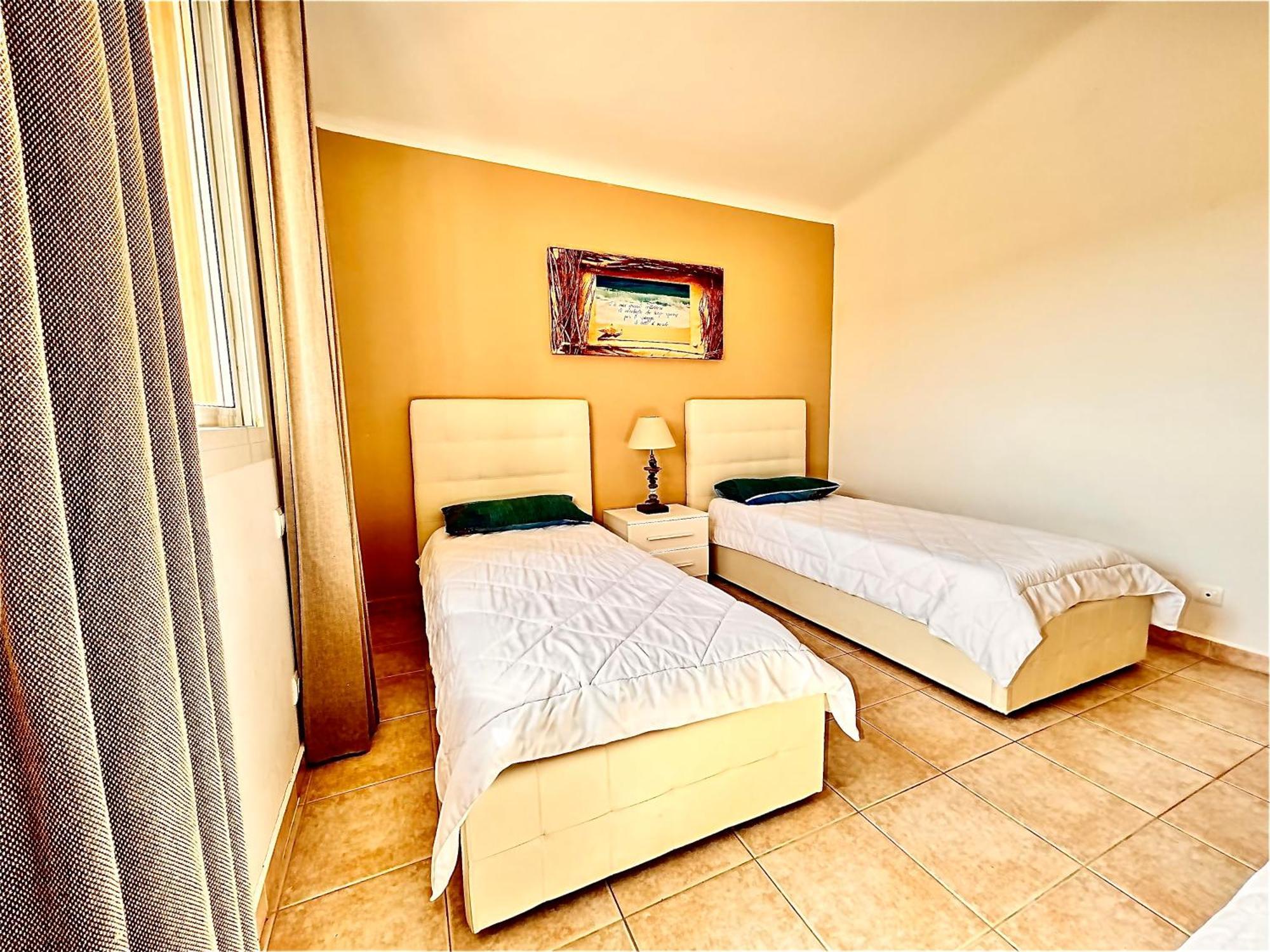 Residence Santa Giulia Park Порто-Векио Стая снимка